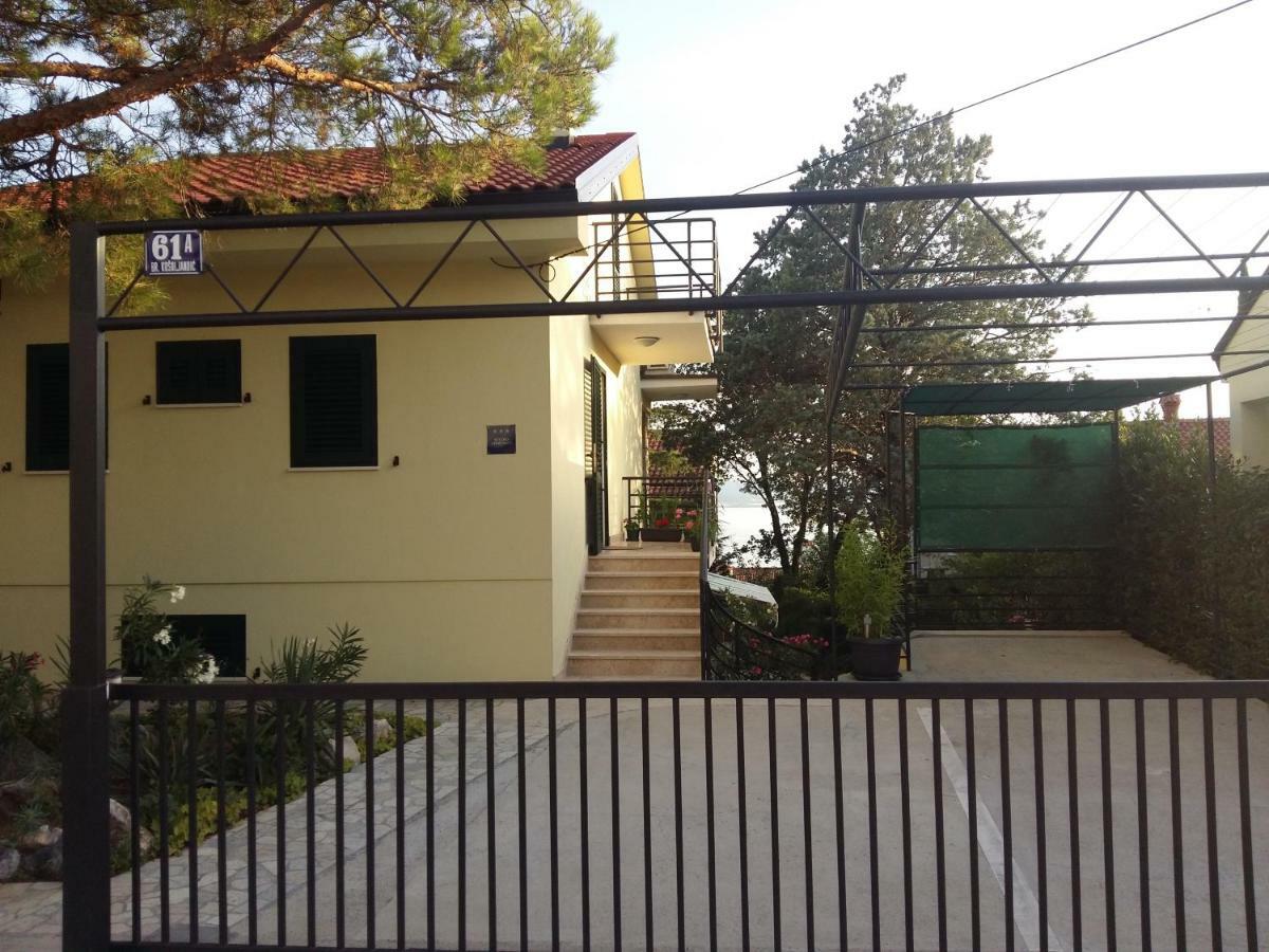 Studio Apartment Dramalj Exterior foto