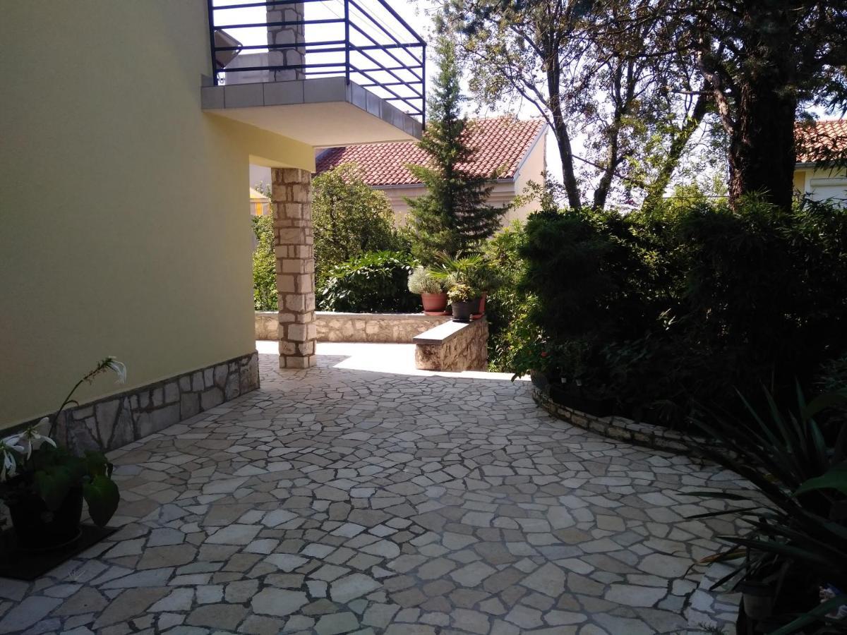 Studio Apartment Dramalj Exterior foto